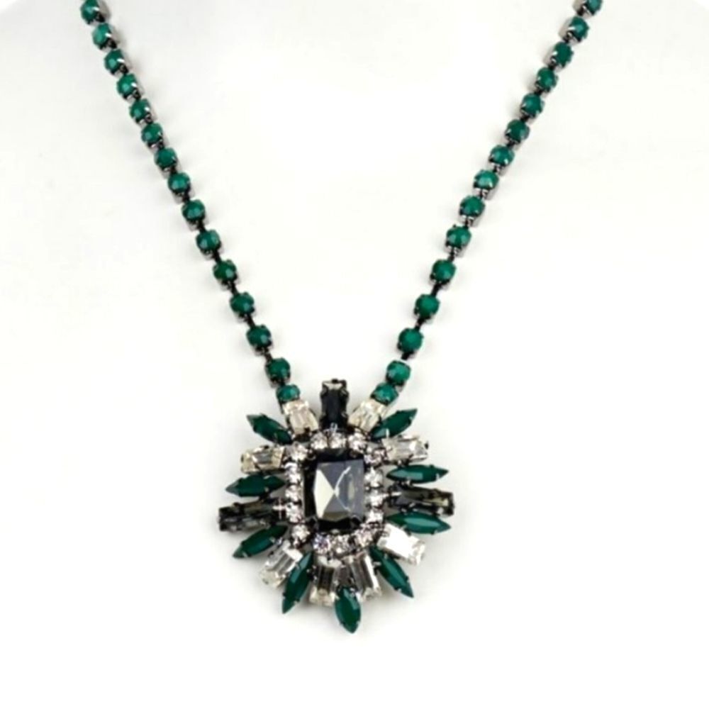 T &‎ J Designs Necklace 18k Gold Plated Jade Green Smoke Crystal Brooch N…